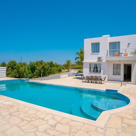 Oniros By Prestige Bookings Peyia Exterior photo