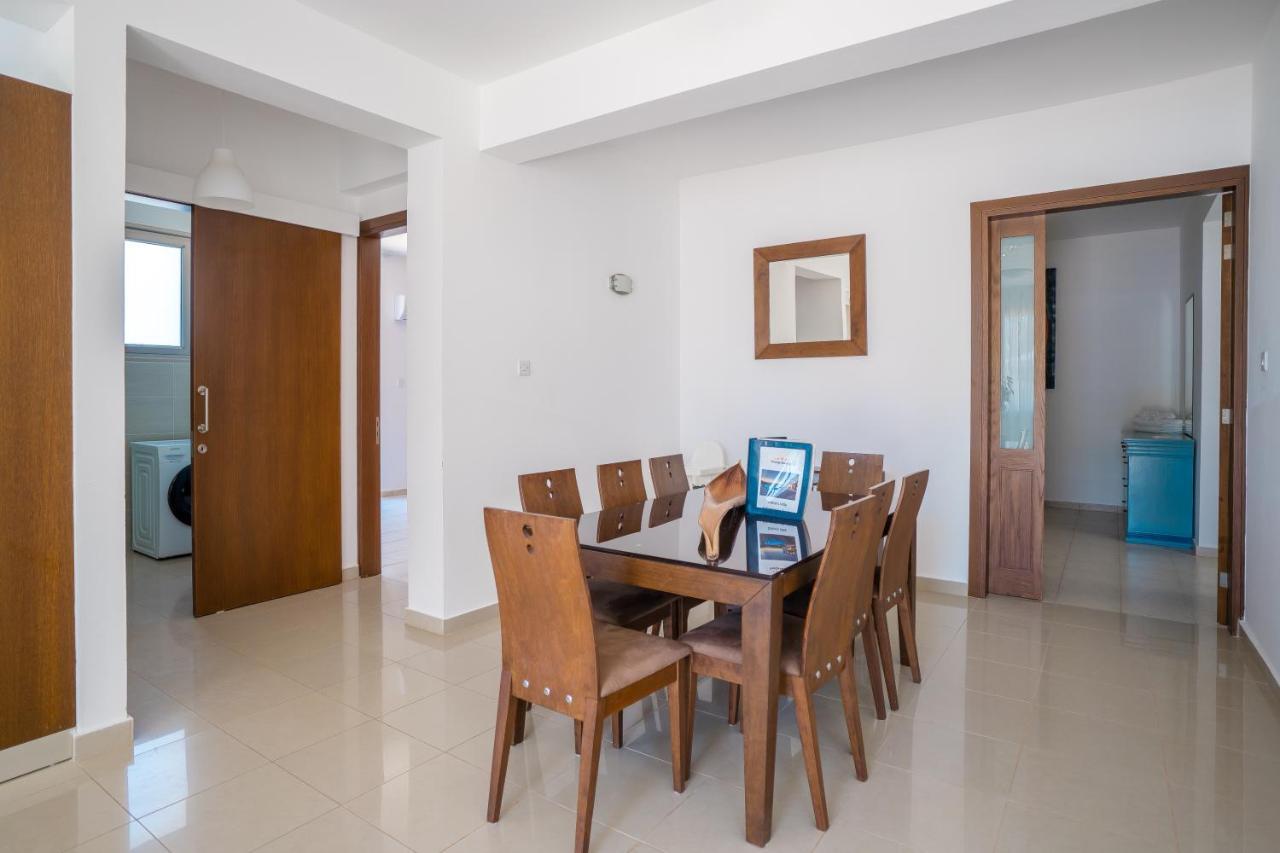 Oniros By Prestige Bookings Peyia Exterior photo
