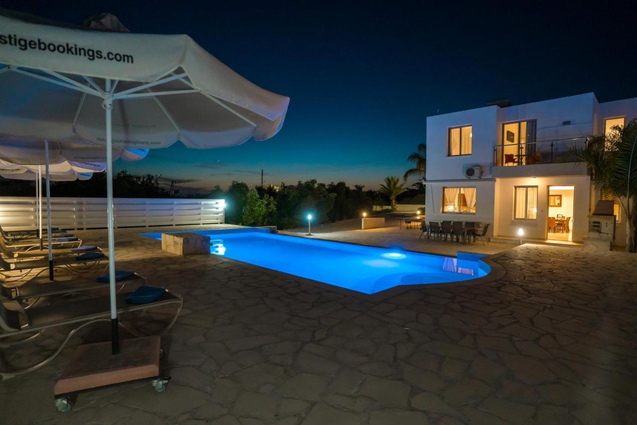 Oniros By Prestige Bookings Peyia Exterior photo